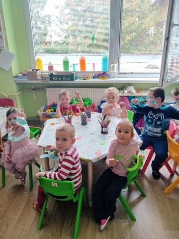 1c804d3e-825d-47af-aff4-9efb46a7a1be