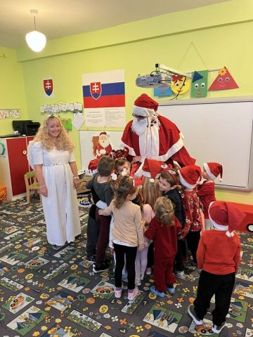 462647477_586868260383695_8406703996585594975_n