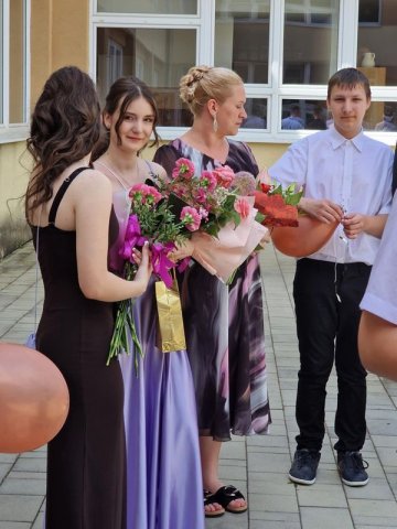 504636893_1554189875538437_4743467248709271364_n