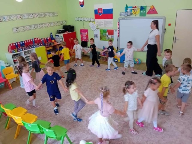 553362983_2294084384362182_2434336939061019665_n