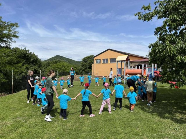 received_639229275796671